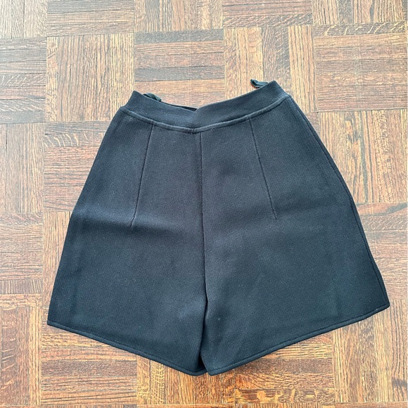 Women’s Navy Blue Short Sz. M - Picture 2 of 4